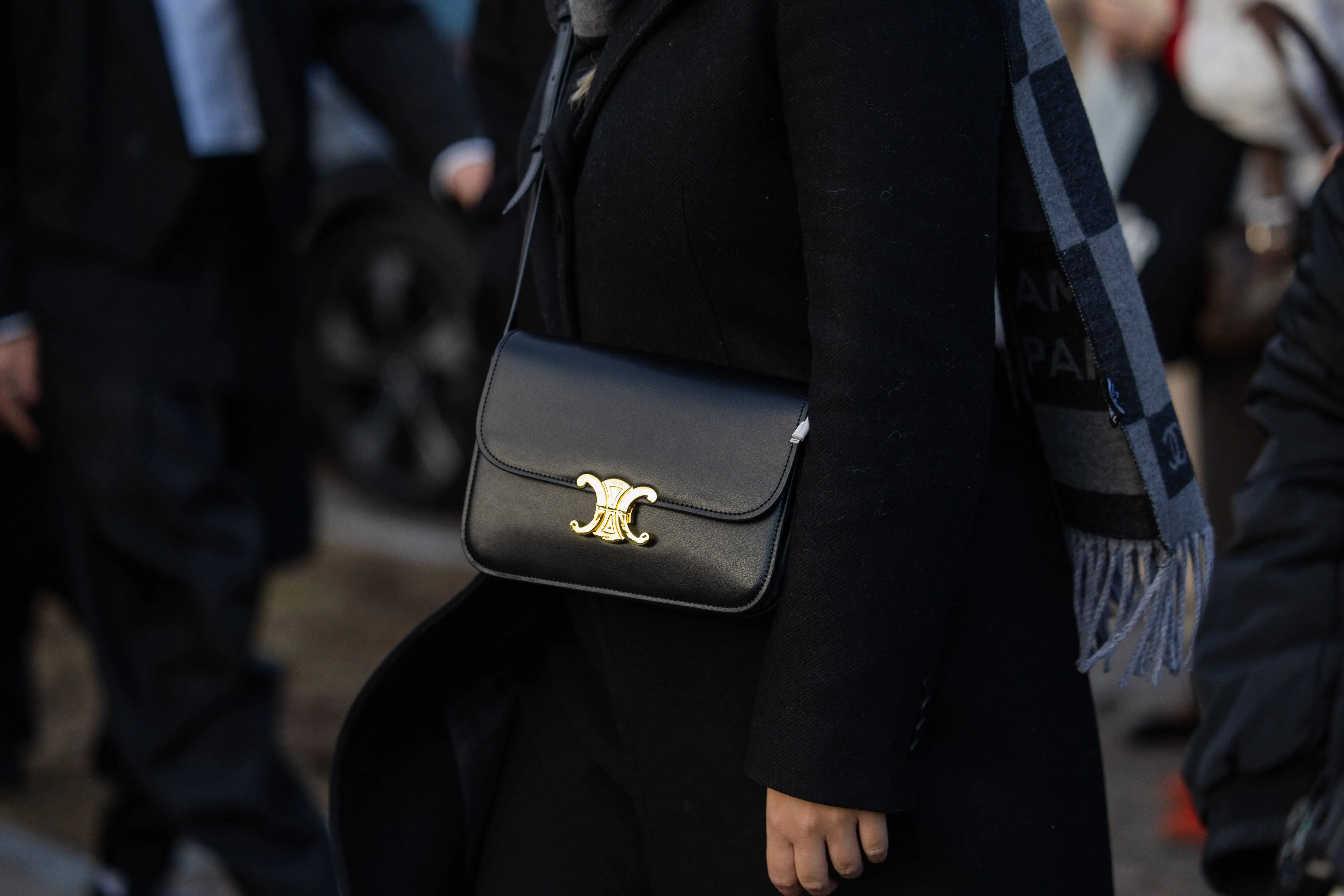 ¿Cómo saber si un bolso Céline es original, verdadero, auténtico o falso?